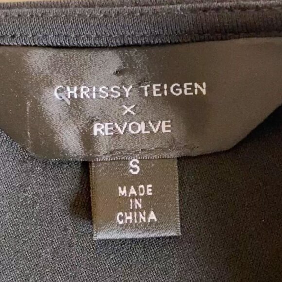 Chrissy Teigen x Revolve "Get Low Midi" LBD dress - Picture 4 of 10